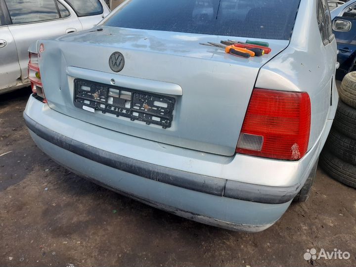 Автомобиль на запчасти Фольцваген Пассат Б5