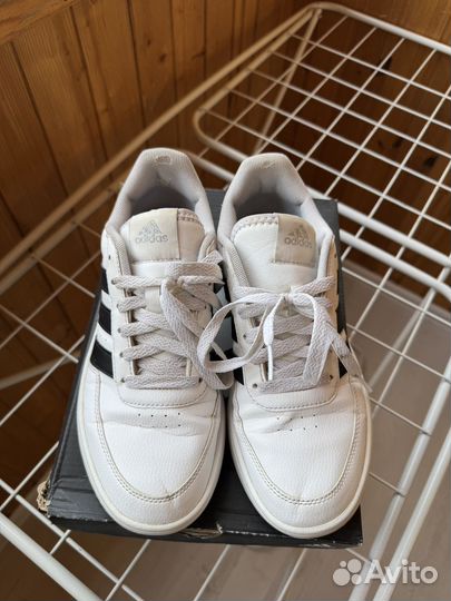 Кроссовки женские adidas