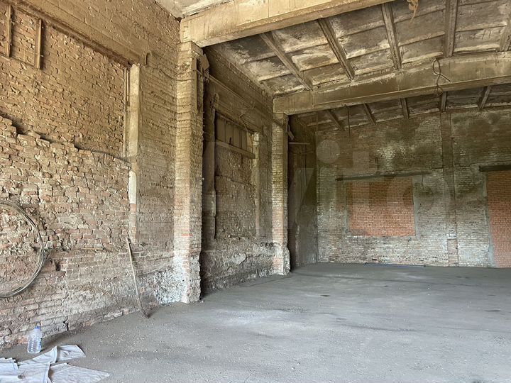 Склад, 300 м²