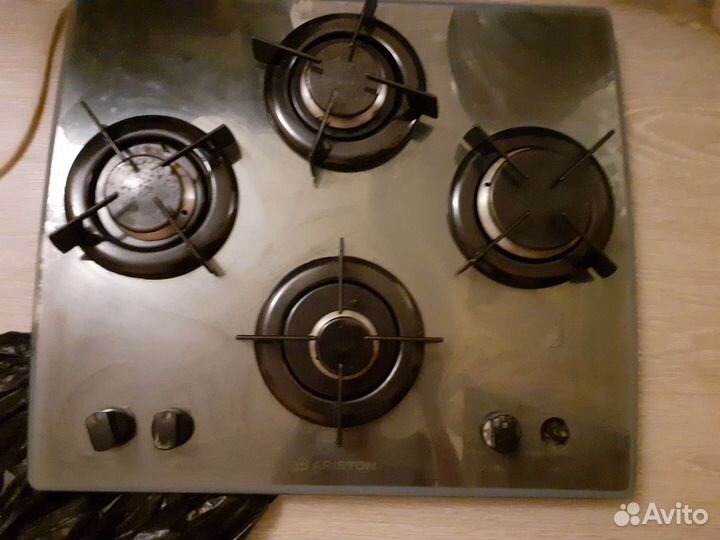 Газовая варочная поверхность