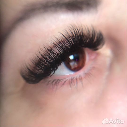 Наращивание ресниц на дому
