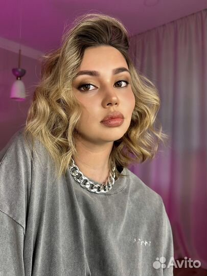 Визажист (макияж дневной,вечерний,причёска)