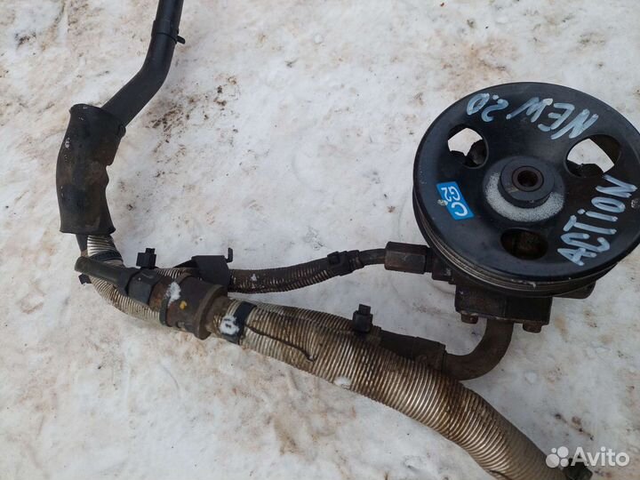 Насос гура Ssangyong Action New 2.0 ат