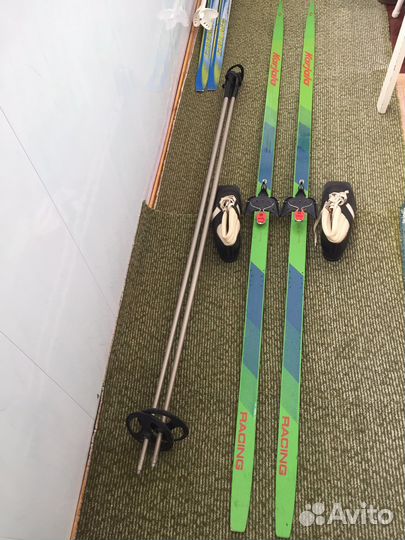 Беговые лыжи