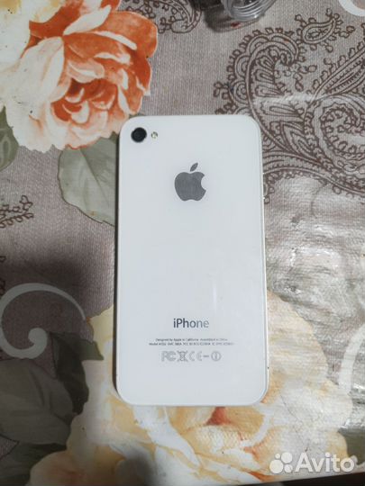 iPhone 4S, 32 ГБ