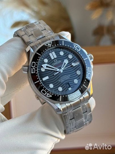 Omega Seamaster Diver 300m