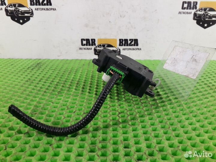 Моторчик заслонки печки Honda CR-V