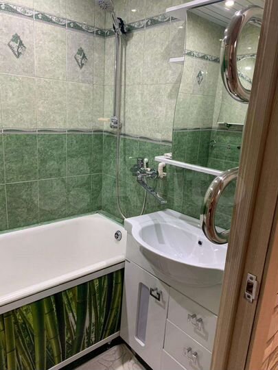 3-к. квартира, 68 м², 2/5 эт.