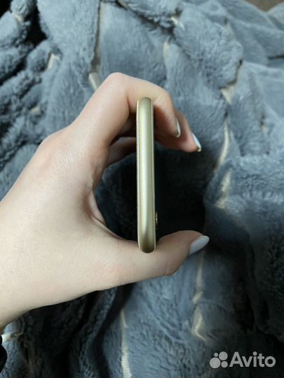 iPhone 6S, 16 ГБ