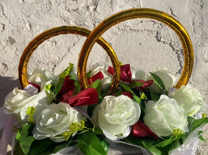 Кольца на машину свадебные