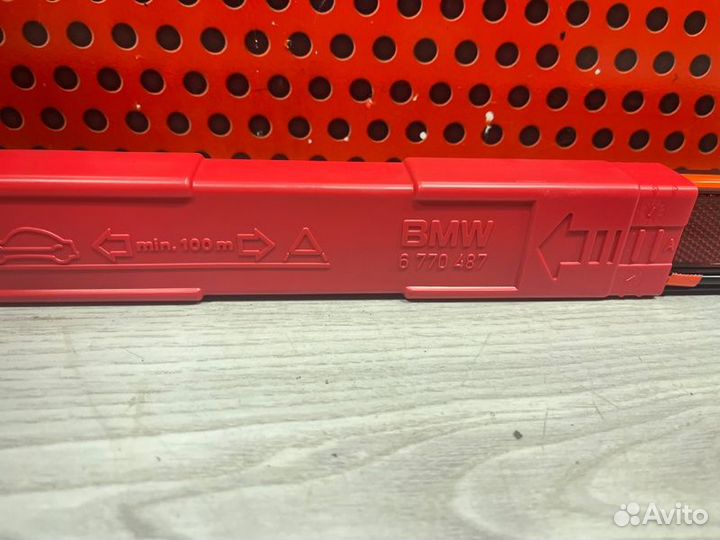 Знак аварийной остановки Bmw X6 F16 2018