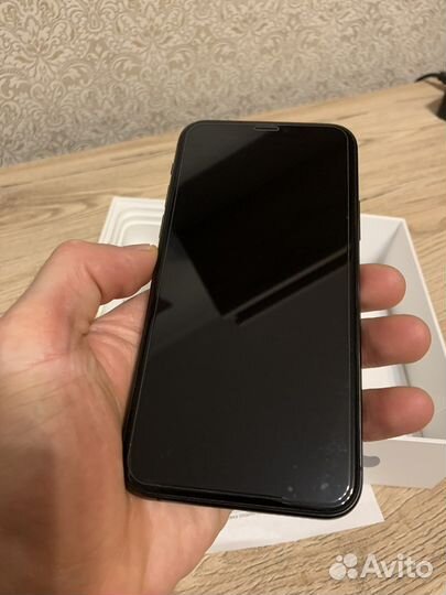 iPhone 11 Pro, 64 ГБ