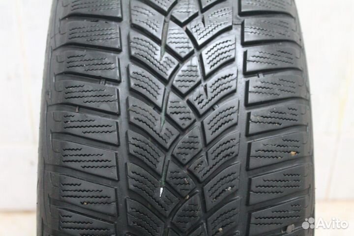 Goodyear UltraGrip Performance Gen-1 225/55 R17