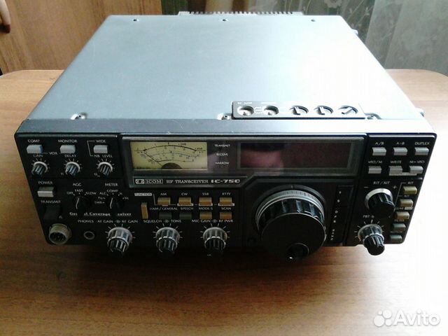 Трансивер icom IC-750
