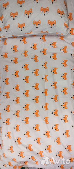 Бортики и постельное белье в кроватку