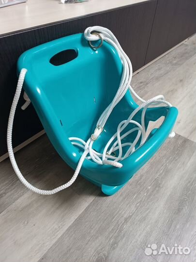 Качели пластиковые