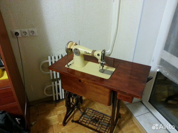 Швейная машинка Tikka