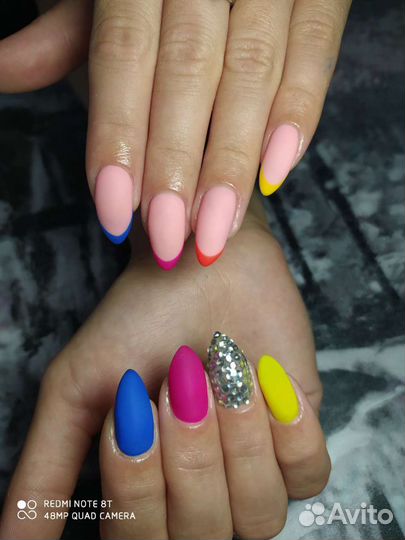 Маникюр педикюр ресницы