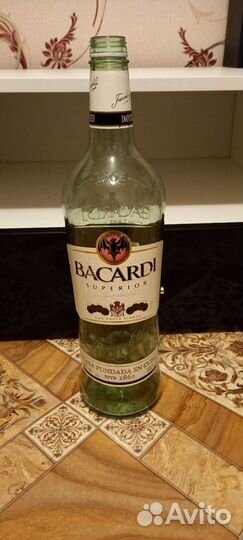 Бутылка стеклянная