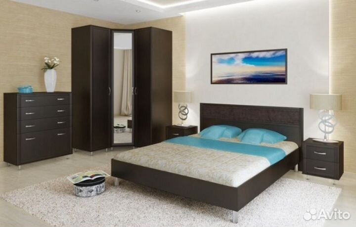 Спальный гарнитур