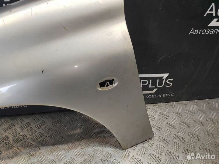 Крыло переднее левое Peugeot 206 1.4 KFW 2001