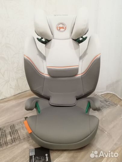 Автомобильное кресло Cybex