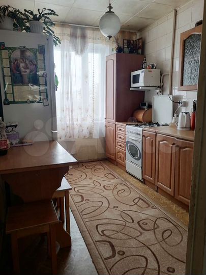 4-к. квартира, 77 м², 3/9 эт.