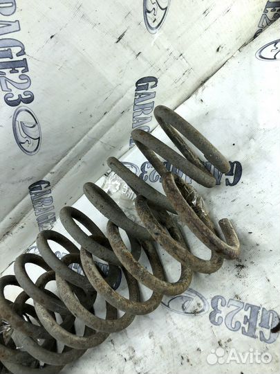 Пружина задняя Audi 80 B3