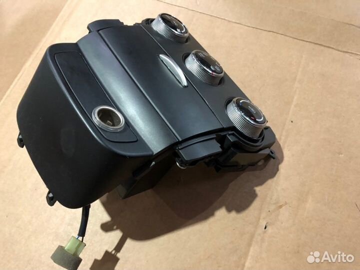 Блок управления отопителем Ssangyong Actyon