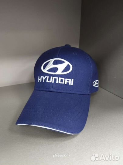 Кепка бейсболка Hyundai темно-синяя