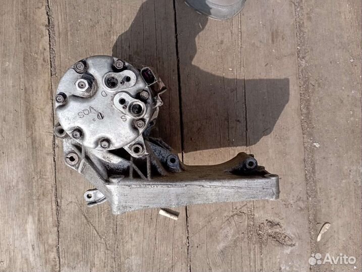 Компрессор кондиционера seat Ibiza vw golf