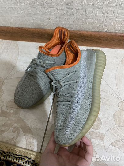 Кроссовки adidas yeezy boost