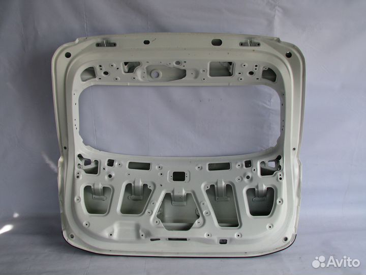 Kia Sportage 5 Крышка багажника 2021+