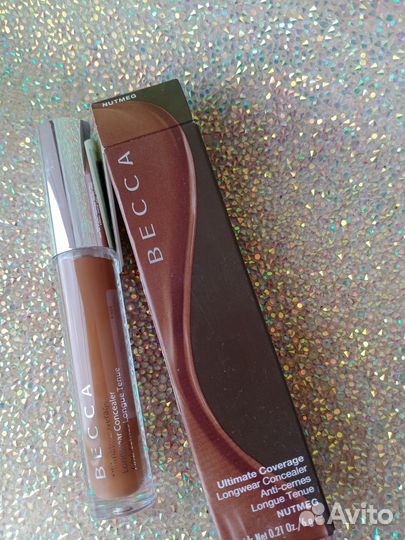 Консилер Becca Nutmeg