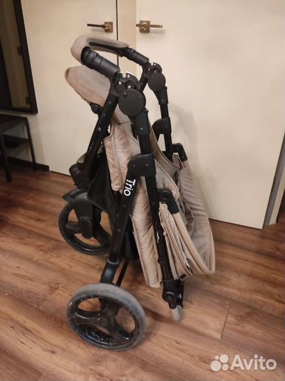 Прогулочная коляска Babyton Trio