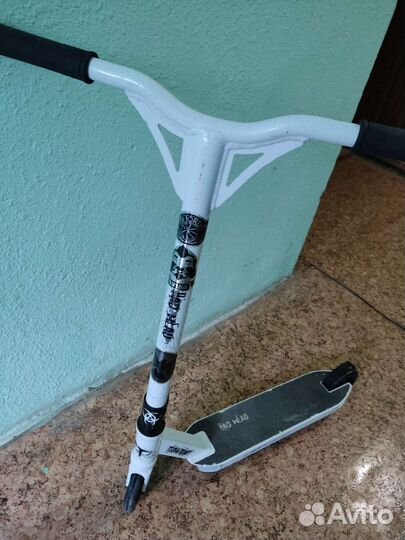 Трюковой самокат tech team