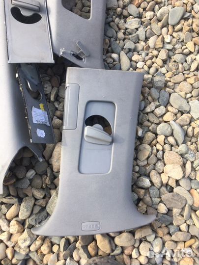 Volkswagen touareg 2008 обшивка стойки накладка