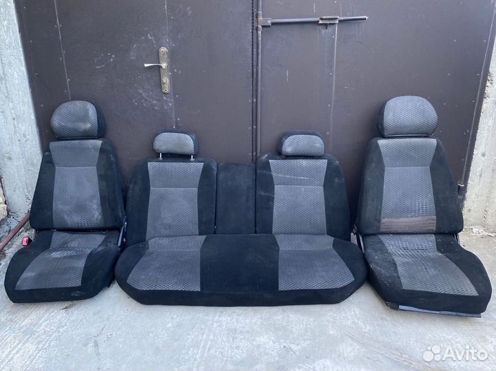 Сидения priora 1