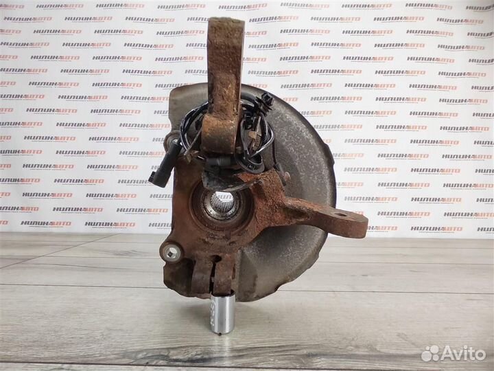 Кулак поворотный правый mitsubishi Lancer 10