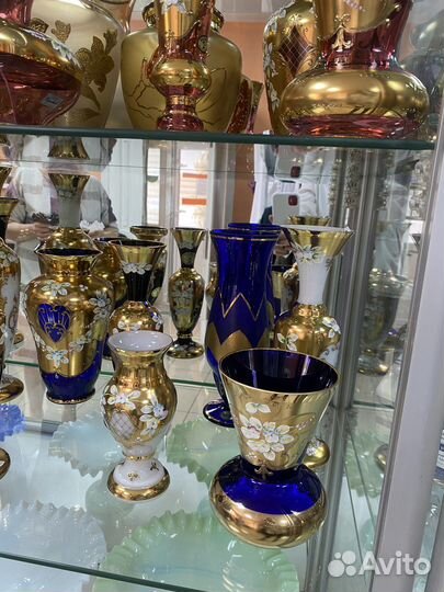 Вазы и статуэтки