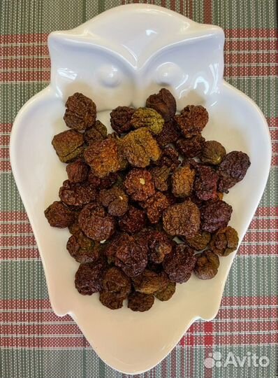 Плоды супер острых перцев, паприка