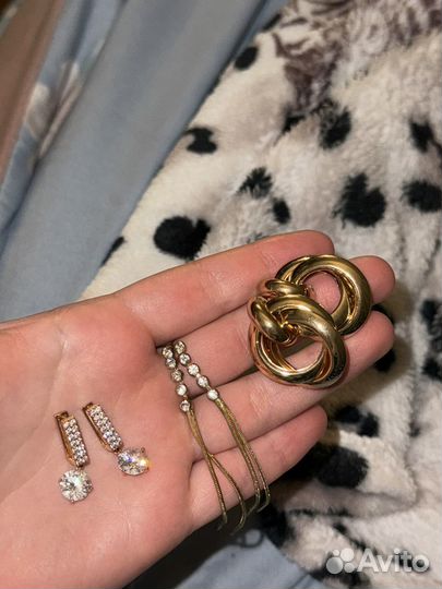 Сережки бижутерия
