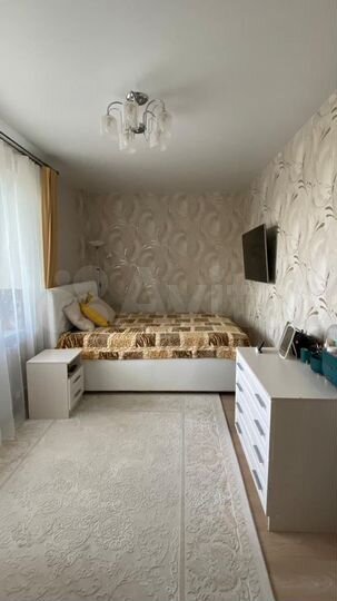 2-к. квартира, 52 м², 8/14 эт.