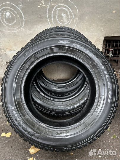 Dunlop SP Winter Ice 01 235/65 R17 108T