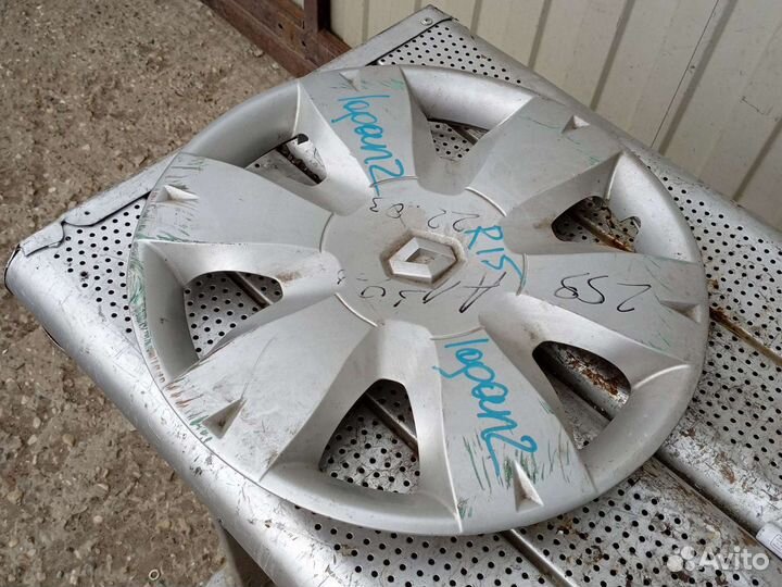 Колпак колесный Renault Logan 2 R15