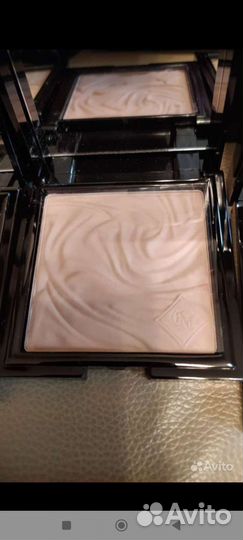 Cosmetics News компактная пудра оригинал