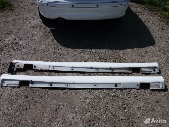 Накладки порогов Мерседес W209