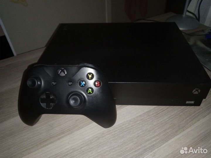 Xbox One X