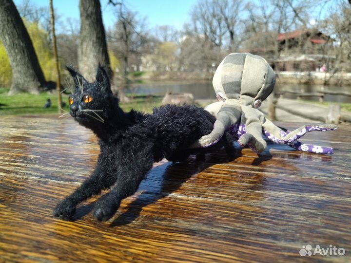 Плюшевая игрушка осьминог ручной работы