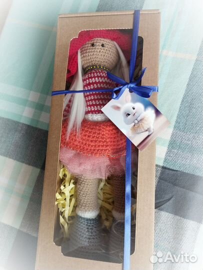 Кукла вязаная, ручная работа
